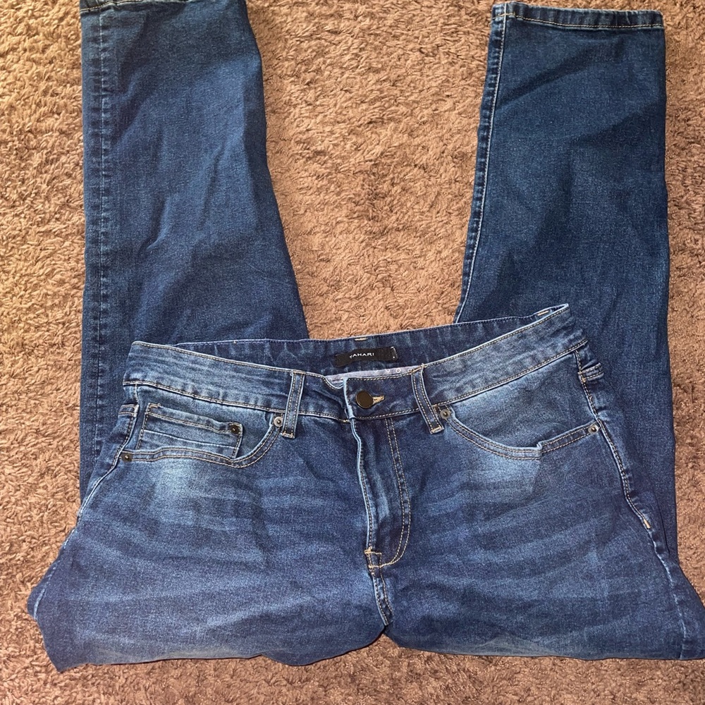 Tahari jeans